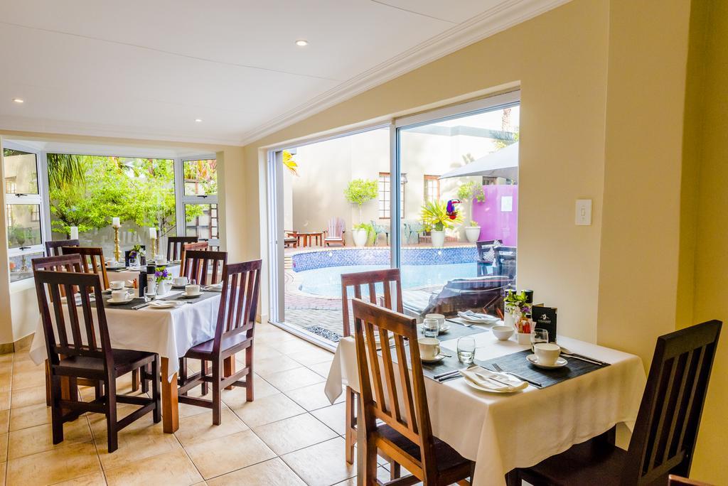Kingfisher Guesthouse Port Elizabeth Exterior photo